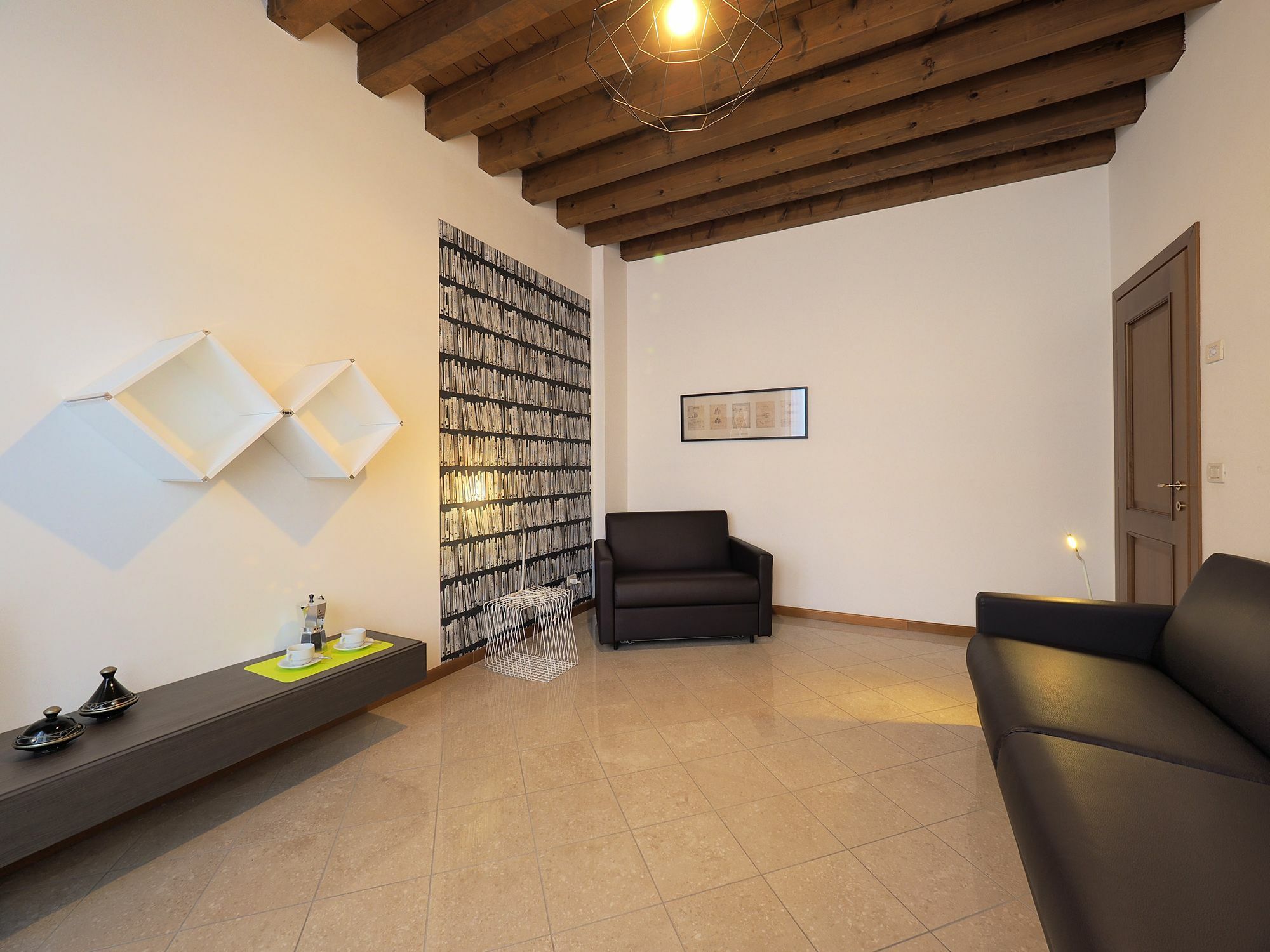 Venetian Style 3 *